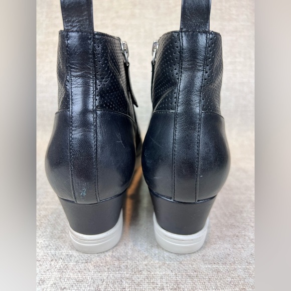 Linea Paola Anna platform wedge ankle sneakers shoes size 9.5 black leather - Picture 9 of 12